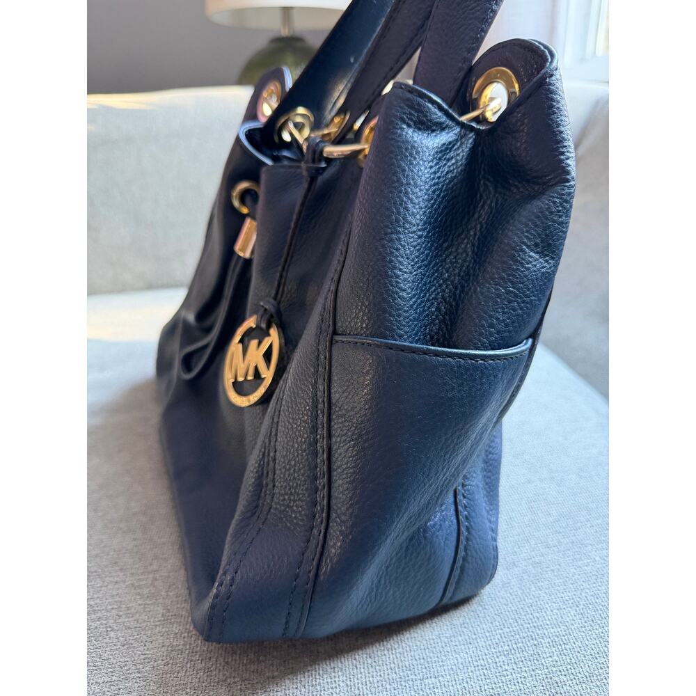 Michael Kors Leather Ludlow Drawstring Hobo Shoulder Bag Blue - Picture 7 of 13